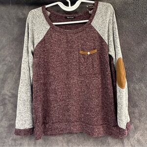 Pink Clover Burgundy and Gray Long Sleeve Top
